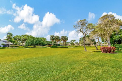 Condo in Jupiter, Florida, 2 bedrooms  № 1045464 - photo 1