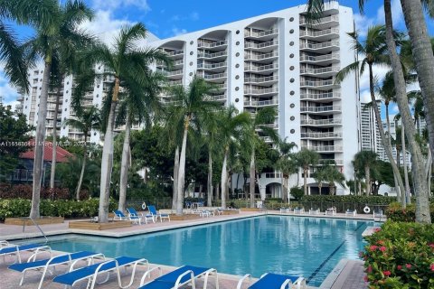 Copropriété à vendre à Aventura, Floride: 2 chambres, 121.7 m2 № 1348765 - photo 30