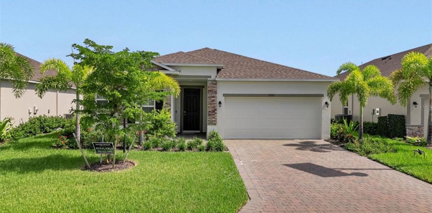 House in Port Charlotte, Florida 3 bedrooms, 171.78 sq.m. № 1323499