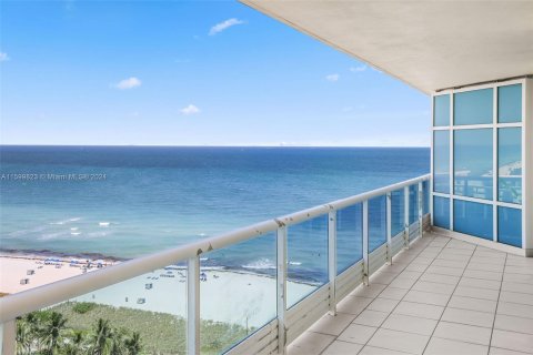 Condominio en venta en Miami Beach, Florida, 2 dormitorios, 162.58 m2 № 1225033 - foto 27