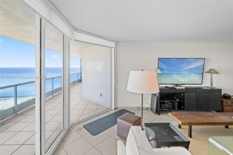 Condominio en venta en Miami Beach, Florida, 2 dormitorios, 162.58 m2 № 1225033 - foto 10