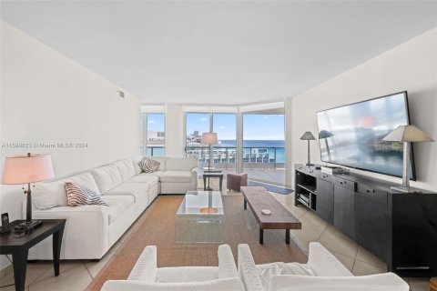 Condominio en venta en Miami Beach, Florida, 2 dormitorios, 162.58 m2 № 1225033 - foto 5