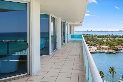 Condominio en venta en Miami Beach, Florida, 2 dormitorios, 162.58 m2 № 1225033 - foto 3