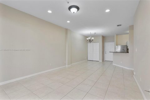 Copropriété à louer à Dania Beach, Floride: 2 chambres, 94.3 m2 № 1351670 - photo 10