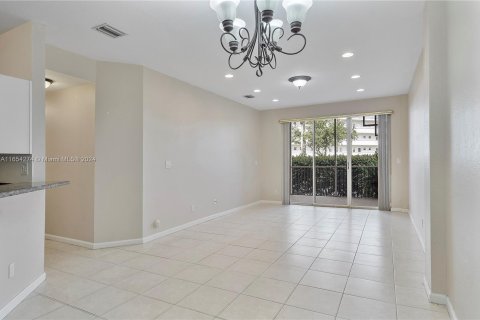 Copropriété à louer à Dania Beach, Floride: 2 chambres, 94.3 m2 № 1351670 - photo 6