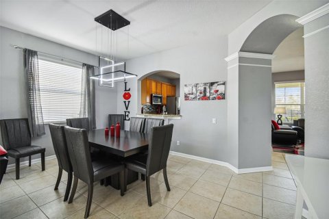 Villa ou maison à vendre à Kissimmee, Floride: 6 chambres, 261.24 m2 № 1353422 - photo 7