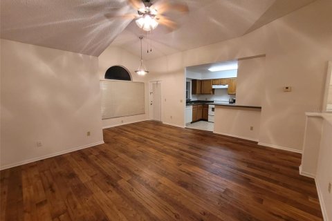 Condo in Orlando, Florida, 1 bedroom  № 1350870 - photo 5