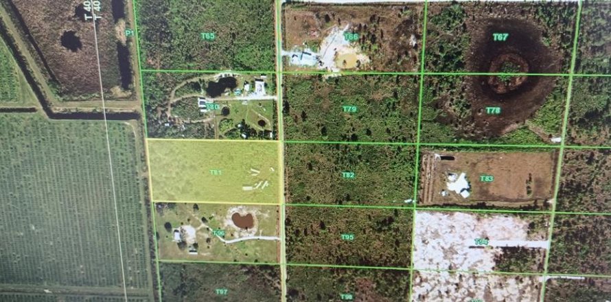 Land in Punta Gorda, Florida № 1321908