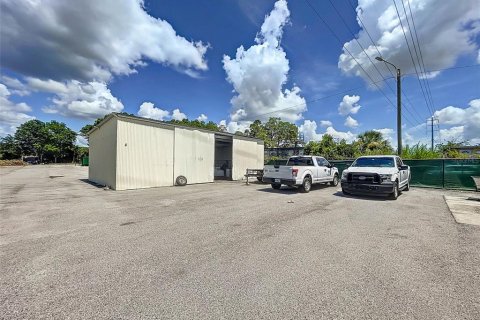 Propiedad comercial en venta en New Port Richey, Florida, 2024.62 m2 № 1248454 - foto 19