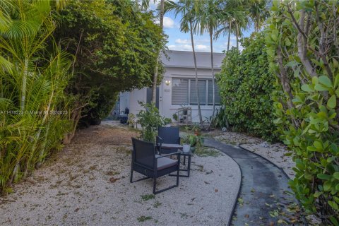 Immobilier commercial à vendre à Miami Beach, Floride: 148.64 m2 № 1057634 - photo 2
