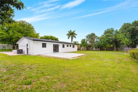 Villa ou maison à vendre à Lauderhill, Floride: 3 chambres, 123.93 m2 № 1057638 - photo 14