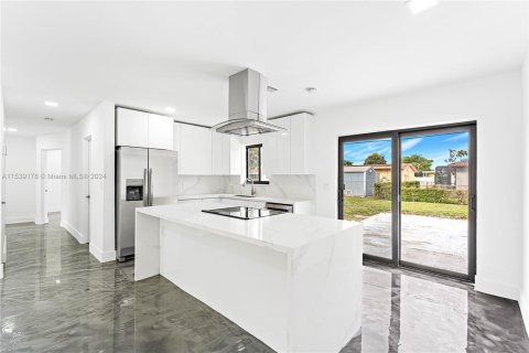 Villa ou maison à vendre à Lauderhill, Floride: 3 chambres, 123.93 m2 № 1057638 - photo 4