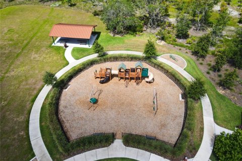 Villa ou maison à vendre à Kissimmee, Floride: 4 chambres, 171.5 m2 № 1267247 - photo 28