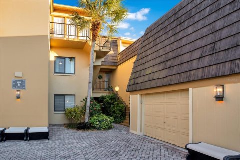 Condo in Orlando, Florida, 3 bedrooms  № 1025439 - photo 2