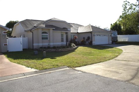 House in Lakeland, Florida 4 bedrooms, 211.91 sq.m. № 1430592 - photo 5