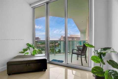 Condominio en venta en Hollywood, Florida, 1 dormitorio, 73.3 m2 № 1270760 - foto 7