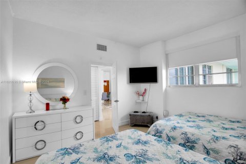 Copropriété à vendre à Hollywood, Floride: 1 chambre, 73.3 m2 № 1270760 - photo 22