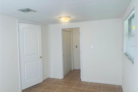 House in Ocoee, Florida 4 bedrooms, 127.18 sq.m. № 1326601 - photo 7