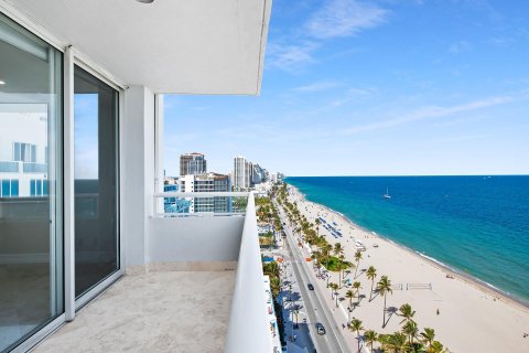 Condo in Fort Lauderdale, Florida, 1 bedroom  № 1040851 - photo 15