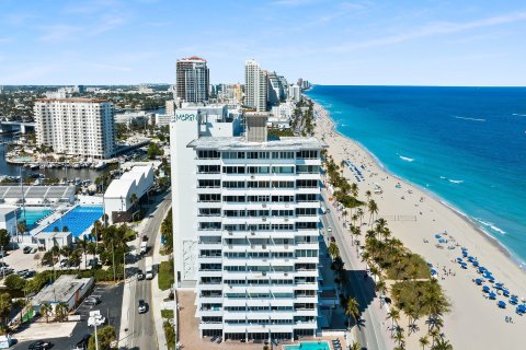 Condo in Fort Lauderdale, Florida, 1 bedroom  № 1040851 - photo 4