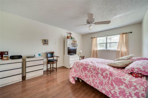 Condo in Margate, Florida, 1 bedroom  № 1020039 - photo 27