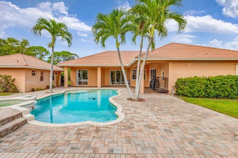 Villa ou maison à vendre à Palm Beach Gardens, Floride: 4 chambres, 294.96 m2 № 1019993 - photo 11