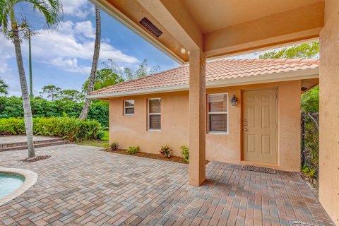 Villa ou maison à vendre à Palm Beach Gardens, Floride: 4 chambres, 294.96 m2 № 1019993 - photo 19