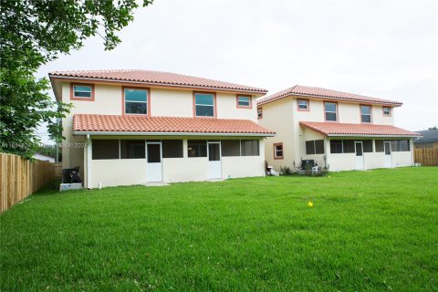 Villa ou maison à louer à Hollywood, Floride: 3 chambres, 133.31 m2 № 1345546 - photo 15