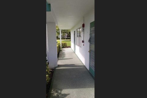 Condominio en venta en Deerfield Beach, Florida, 2 dormitorios № 1100016 - foto 15