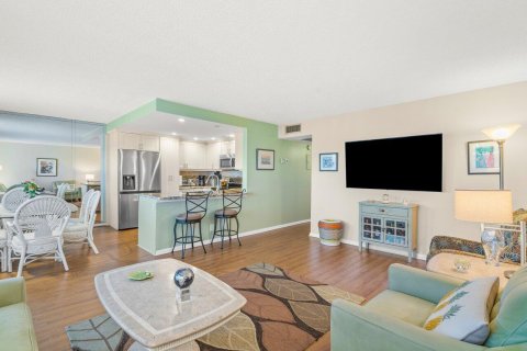 Condo in Boca Raton, Florida, 2 bedrooms  № 1026689 - photo 23