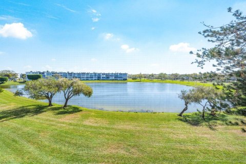 Condo in Boca Raton, Florida, 2 bedrooms  № 1026689 - photo 3