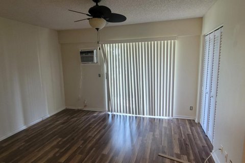 Condominio en venta en Pembroke Pines, Florida, 1 dormitorio, 63.64 m2 № 1226683 - foto 2