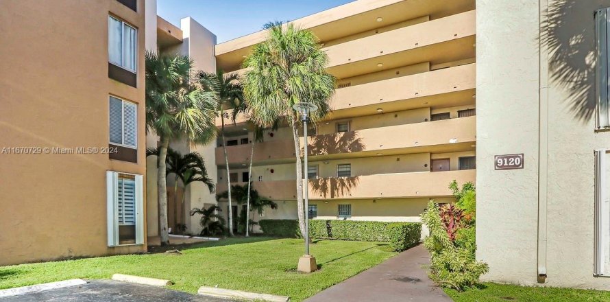 Condo à Miami, Floride, 1 chambre  № 1398412