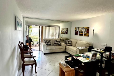 Condo in Boca Raton, Florida, 2 bedrooms  № 1065701 - photo 11