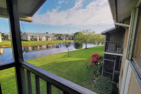 Condo in Stuart, Florida, 2 bedrooms  № 1065700 - photo 17