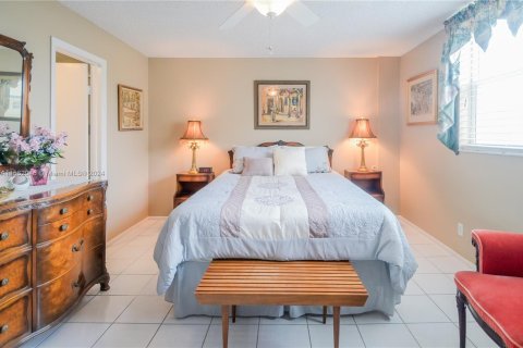 Condominio en venta en Dania Beach, Florida, 2 dormitorios, 110.55 m2 № 1095953 - foto 29