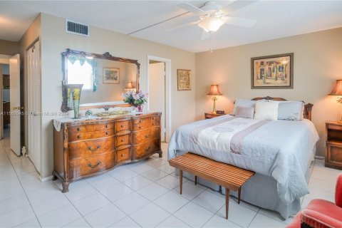 Condominio en venta en Dania Beach, Florida, 2 dormitorios, 110.55 m2 № 1095953 - foto 28