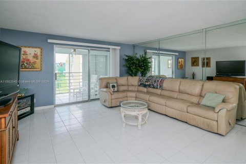 Condominio en venta en Dania Beach, Florida, 2 dormitorios, 110.55 m2 № 1095953 - foto 12