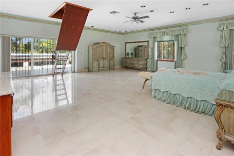 Villa ou maison à vendre à Homestead, Floride: 3 chambres, 556.3 m2 № 1096096 - photo 24