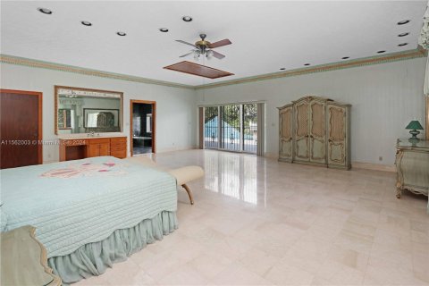 Casa en venta en Homestead, Florida, 3 dormitorios, 556.3 m2 № 1096096 - foto 29