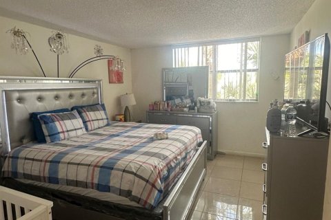 Copropriété à vendre à North Lauderdale, Floride: 2 chambres, 92.9 m2 № 1161646 - photo 5