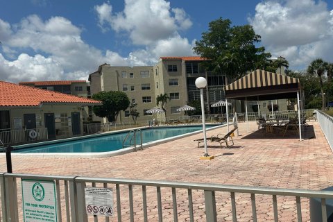 Copropriété à vendre à North Lauderdale, Floride: 2 chambres, 92.9 m2 № 1161646 - photo 21