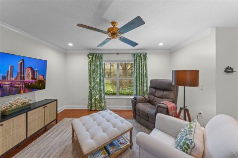 Casa en venta en Brandon, Florida, 4 dormitorios, 279.54 m2 № 1041512 - foto 5