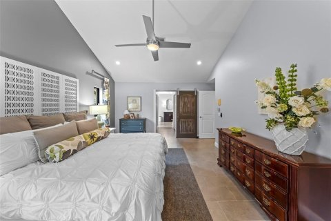 Casa en venta en Brandon, Florida, 4 dormitorios, 279.54 m2 № 1041512 - foto 19