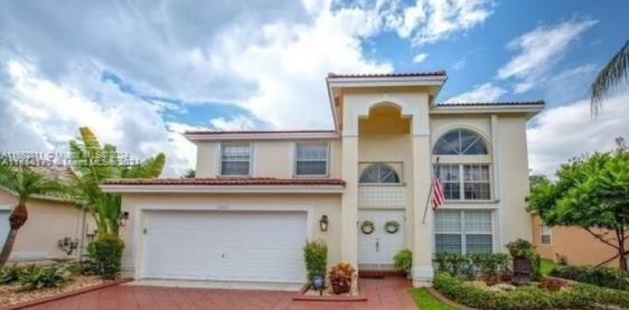 Casa en Sunrise, Florida 5 dormitorios, 242.01 m2 № 1375027