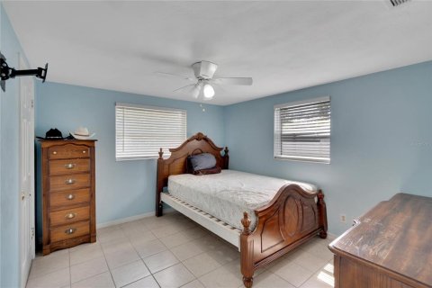 House in Lakeland, Florida 3 bedrooms, 144.09 sq.m. № 1068813 - photo 14