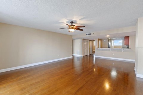 Copropriété à louer à Orlando, Floride: 2 chambres, 124.3 m2 № 1358276 - photo 15