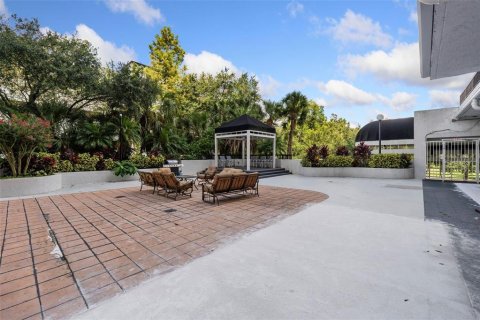 Copropriété à louer à Orlando, Floride: 2 chambres, 124.3 m2 № 1358276 - photo 26