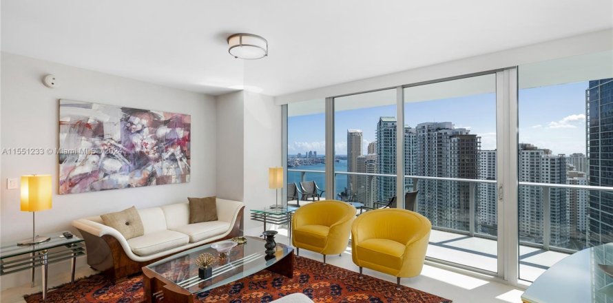 Condo in Miami, Florida, 2 bedrooms  № 1071849