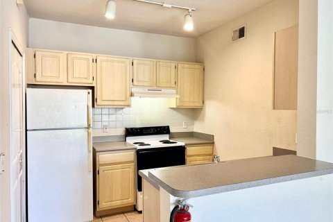 Condo in Kissimmee, Florida, 1 bedroom  № 1347546 - photo 5